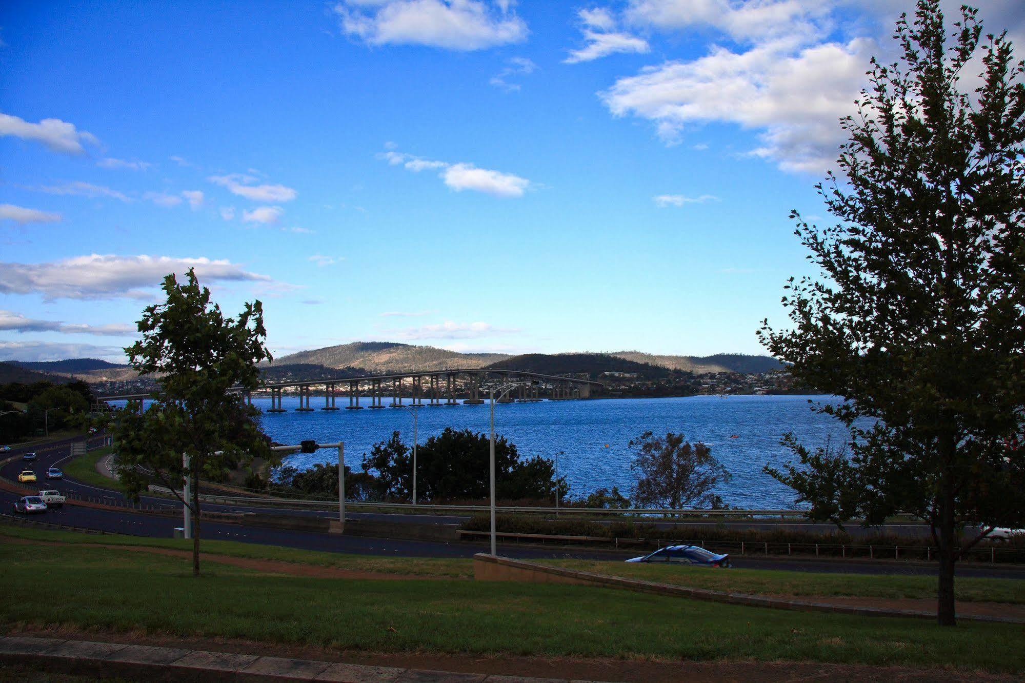 ซิตี้วิวโมเต็ล Montagu Bay ภายนอก รูปภาพ