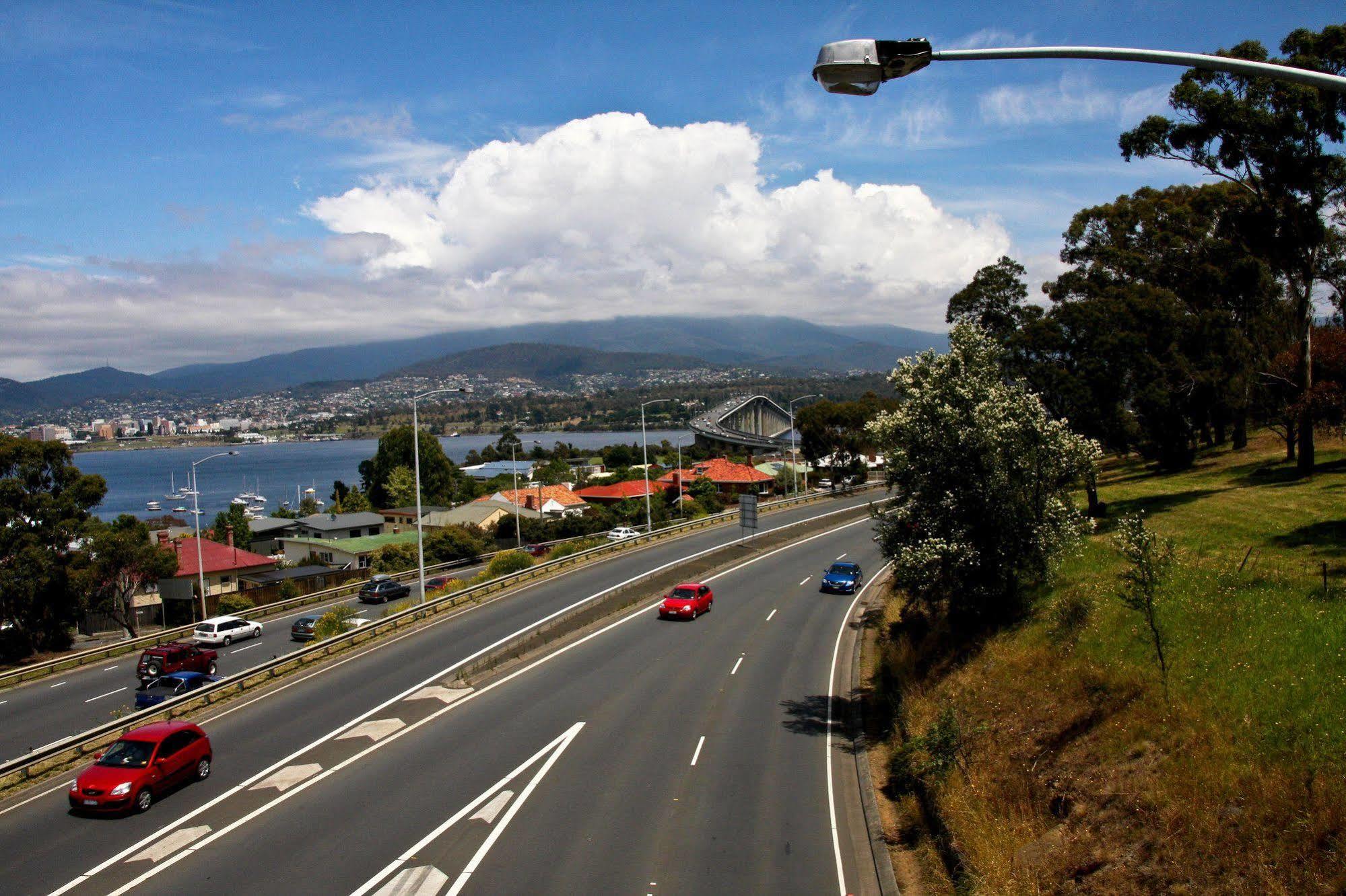 ซิตี้วิวโมเต็ล Montagu Bay ภายนอก รูปภาพ